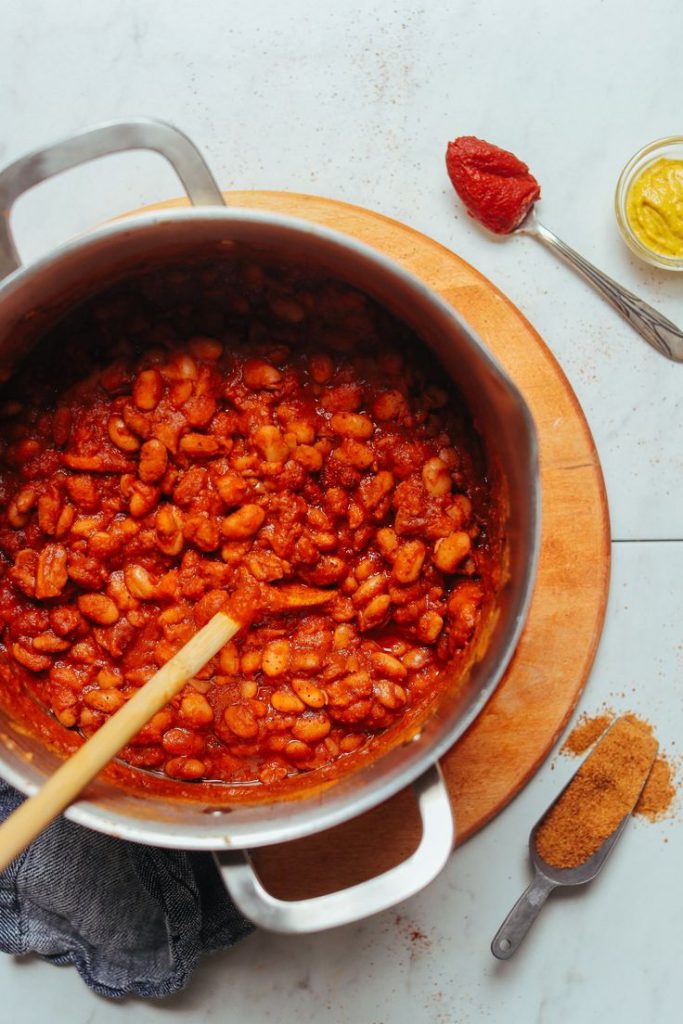 Vegetarian barbecue recipes: baked beans